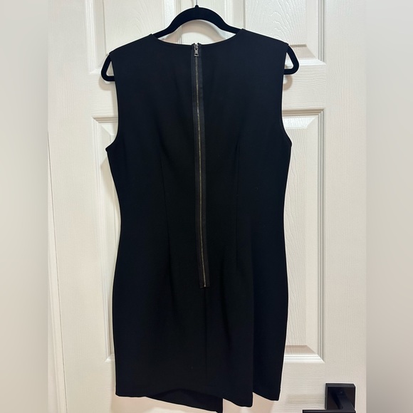 BCBG Maxazria 3 Tone Dress - Picture 4 of 6